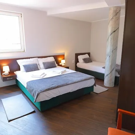 Fenix Apartmanhotel