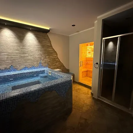 Aparthotel Fenix