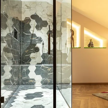 Fenix Apartmanhotel 4*